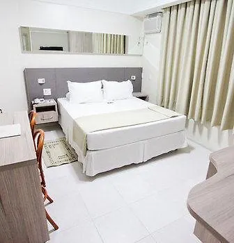Hotel Bhally Balneário Camboriú 4*,