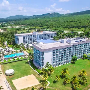 Resort Hilton Rose Hall & Spa